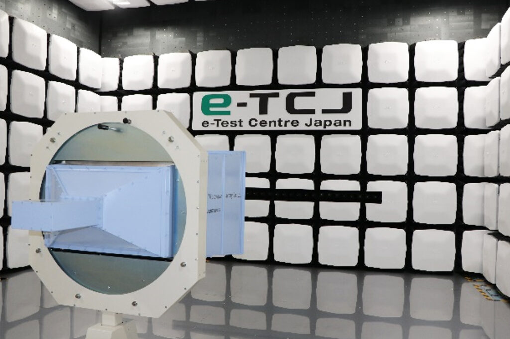 小型電波暗室　IMV　日本高度信頼性評価試験センター